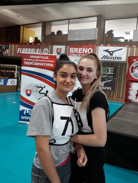 Karin a Lea na KK v aerobiku
