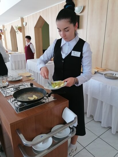 Záverečné skúšky učebných odborov: čašník, servírka  