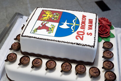 Torta od našich cukrárov na DOD TSK