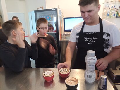 Z činnosti krúžku mladého barmana a baristu