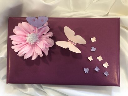 Súťaž  v darčekovom balení triedy III.A v št. odbore Obchodný pracovník