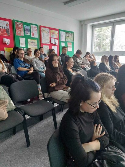 Prednáška „ Národná linka na pomoc deťom a mladým v ohrození VIAC AKO NI(c)k“