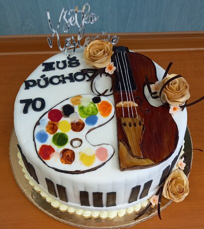 Tortu na 70. výročie ZUŠ v Púchove