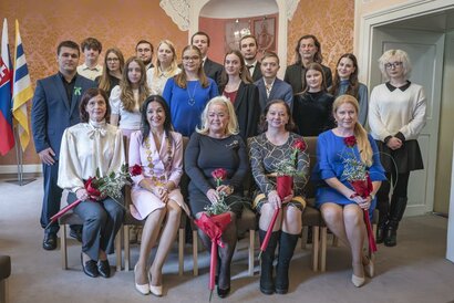 Ocenenie našich žiakov pri príležitosti Dňa študentstva a Dňa boja za slobodu a demokraciu