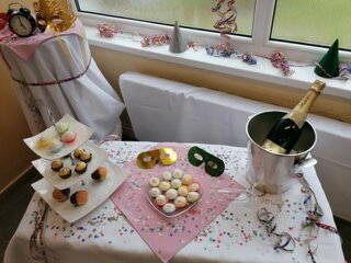 Dod - jedalen 5 caj o piatej