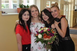 Slávnostné ukončenie záverečných skúšok - 9_Odovzdávanie výučných listov