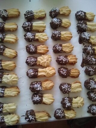 2_aj cukrári sa učia doma