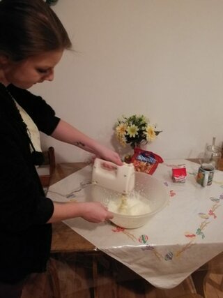 9_aj cukrári sa učia doma