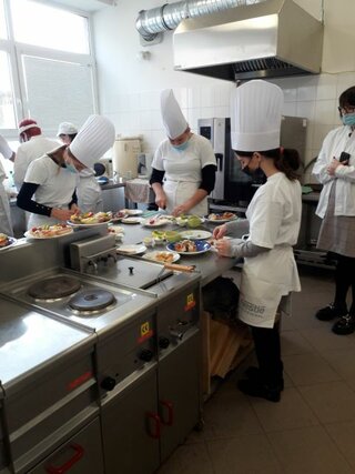 1_ Tvorivé dielne 26.10.2021