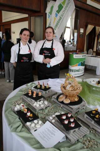 15_Poézia v gastronómii 2022