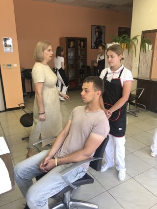 zaverecne_skusky21_22cukrar_kadernik__7