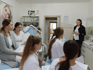 3 D riasy - školenie v kozmetike_04