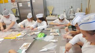 V cukrárenskej výrobe 10