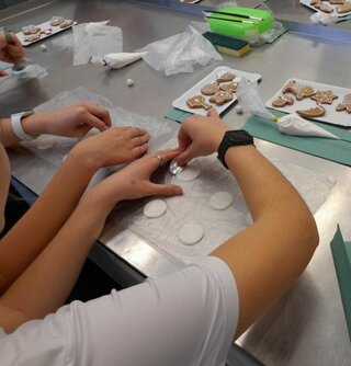 V cukrárenskej výrobe 12