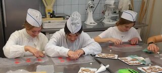 V cukrárenskej výrobe 13