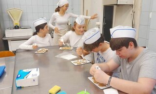 V cukrárenskej výrobe 7