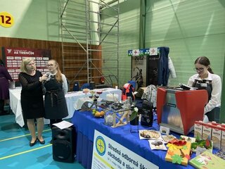 10_prezentácie odborov_ Kam na strednú