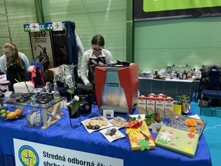 8_prezentácie odborov_ Kam na strednú