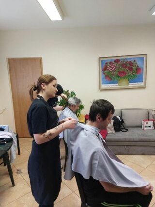 2_strihanie za úsmev