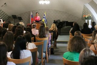 9_ odovzdávanie maturitných vysvedčení v Župnom dome