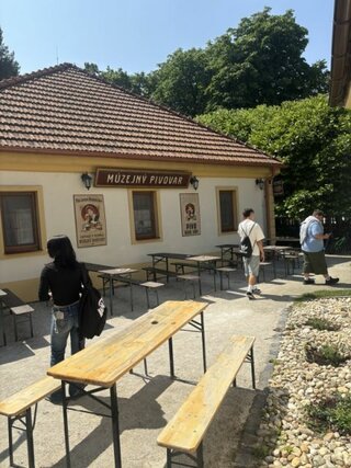 5_ odborná exkurzia v Múzeu obchodu