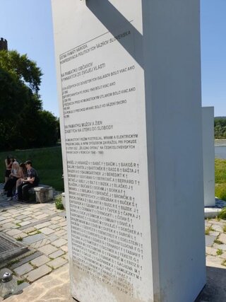 17a  Zážitkové_Devín