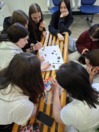 5_ školenie v kaderníctve Akadémia