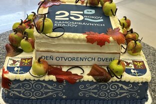 Zväčšiť fotografiu - Deň otvorených dverí  na úrade trenčianskeho samosprávneho kraja 2026