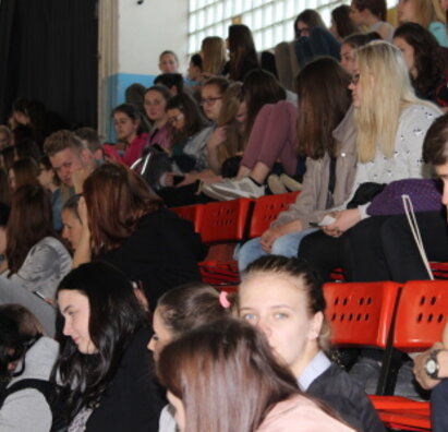 Prednáška etrémizmus