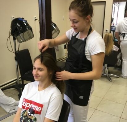 Školské kolo súťaže zručnosti v odbore kaderník