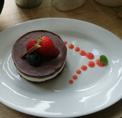  Z víkendového pečenia žiakov II.C a III.B