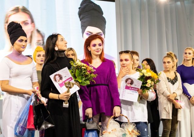 MAJSTROVSTVÁ SR V MAKE - UPE 