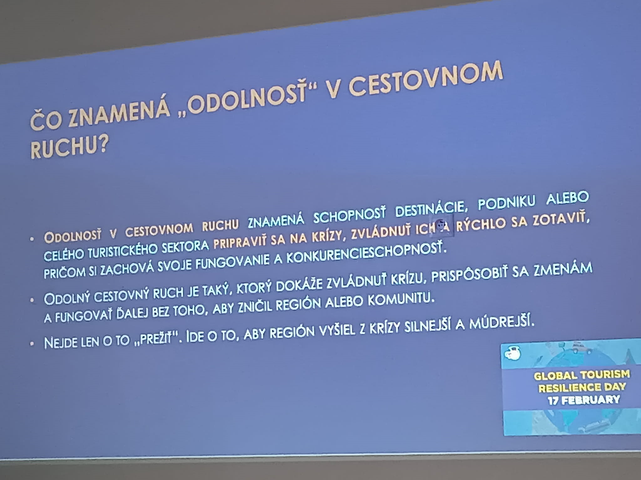 Prednášky v Považskom osvetovom stredisku v Považskej Bystrici