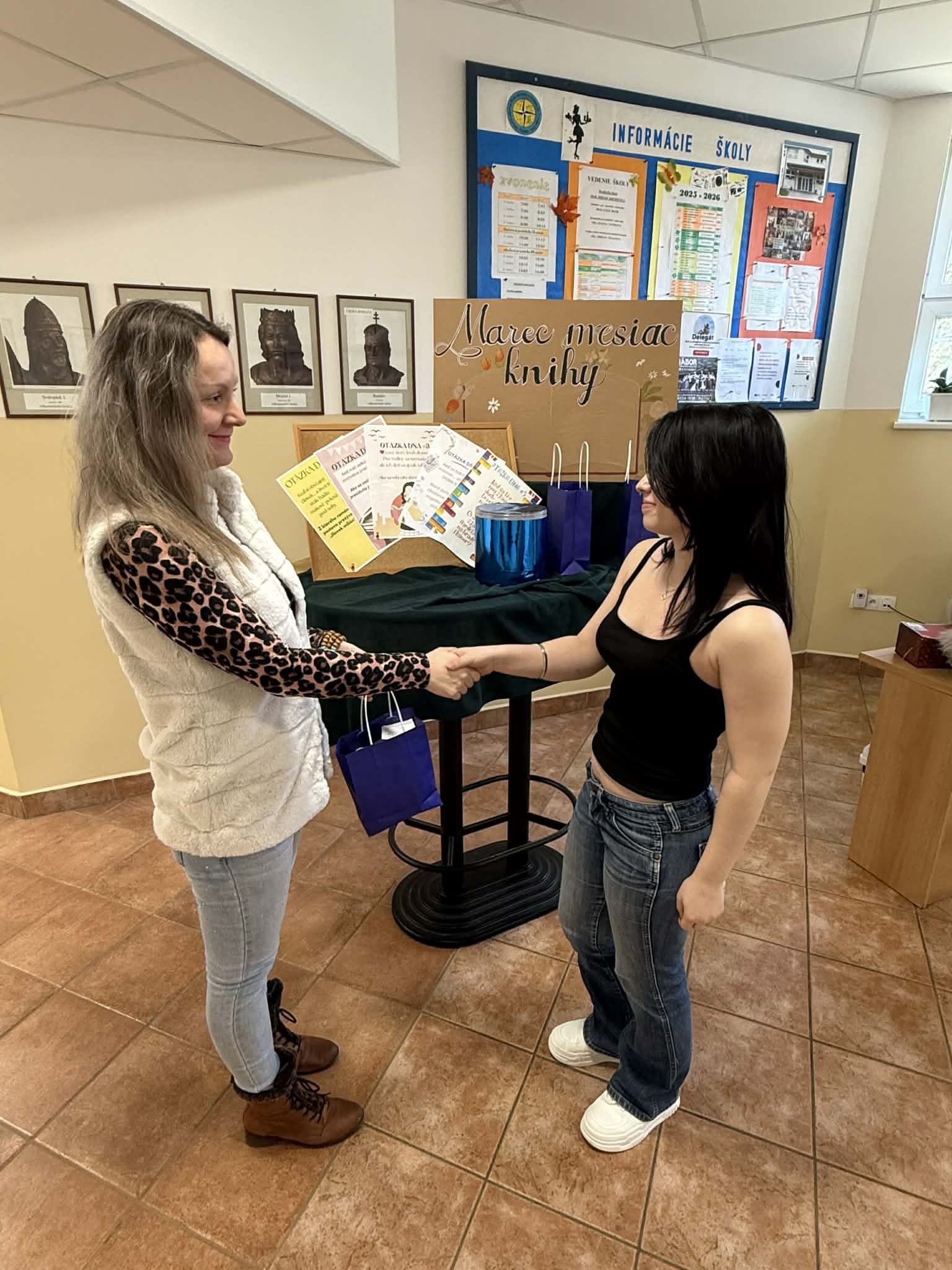 📚 Marec – mesiac knihy u nás v škole 📚